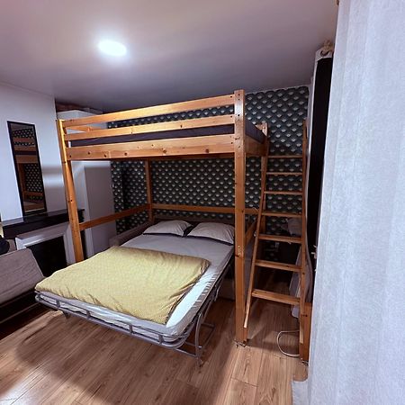 Studio Equipe, Lumineux A Париж Екстериор снимка